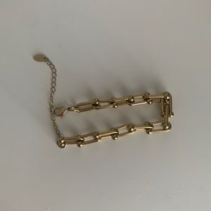 Hardware bracelet